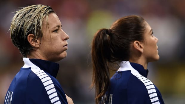 abby-wambach-hope-solo.jpg